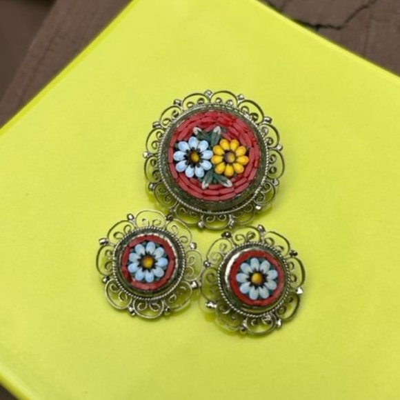 VTG Micro Mosaic Italy RED Glass Bead Flower EARRINGS BROOCH SET - Picture 1 of 8